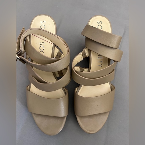 Sole Society Pippy Wedge Strappy Sandals 10 - Picture 6 of 9